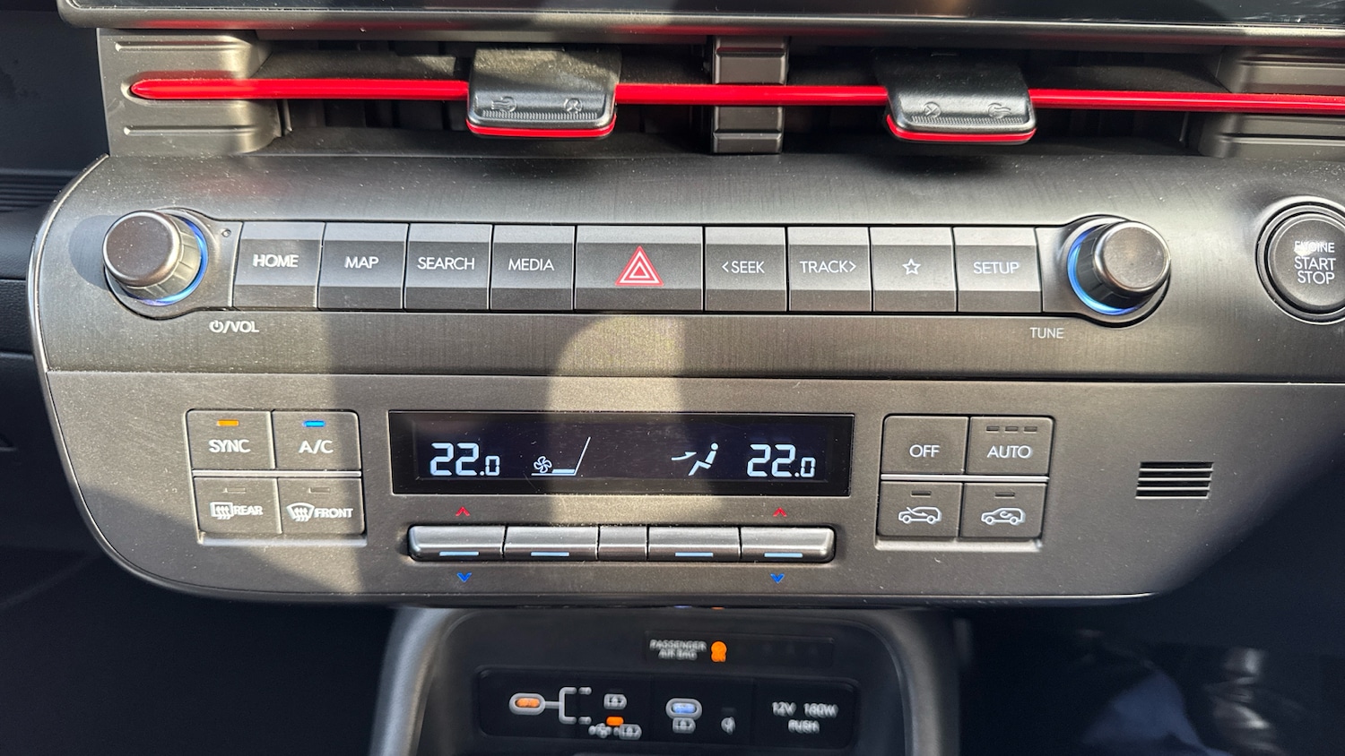 Used Hyundai KONA 2024 for sale - 76404436: Photo 41