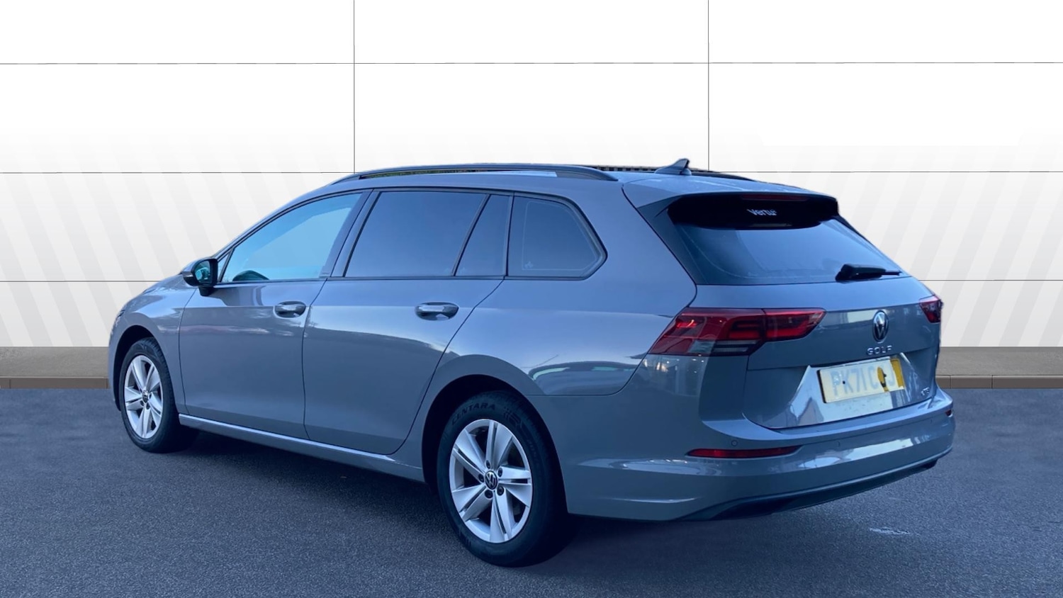 Used Volkswagen Golf 2021 for sale - 76903862: Photo 2