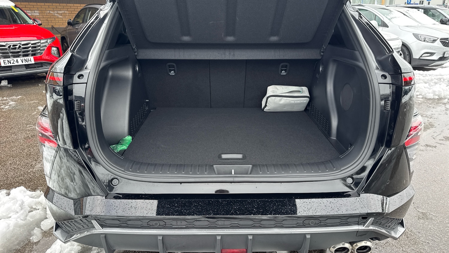 Used Hyundai KONA 2025 for sale - 77435646: Photo 4