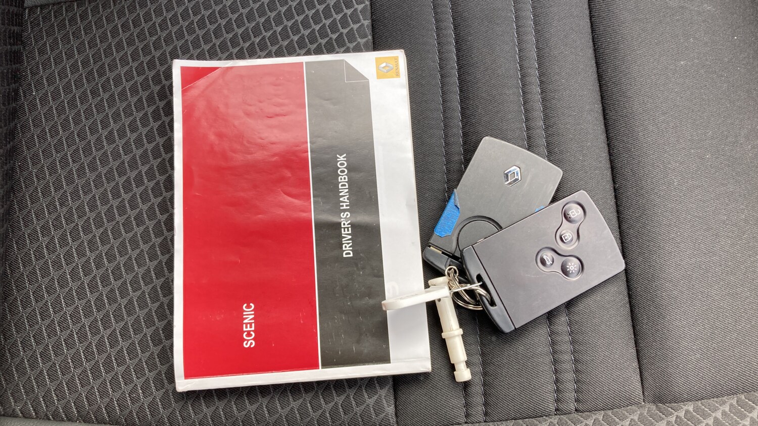 Used Renault Grand Scenic 2016 for sale - 77715241: Photo 19