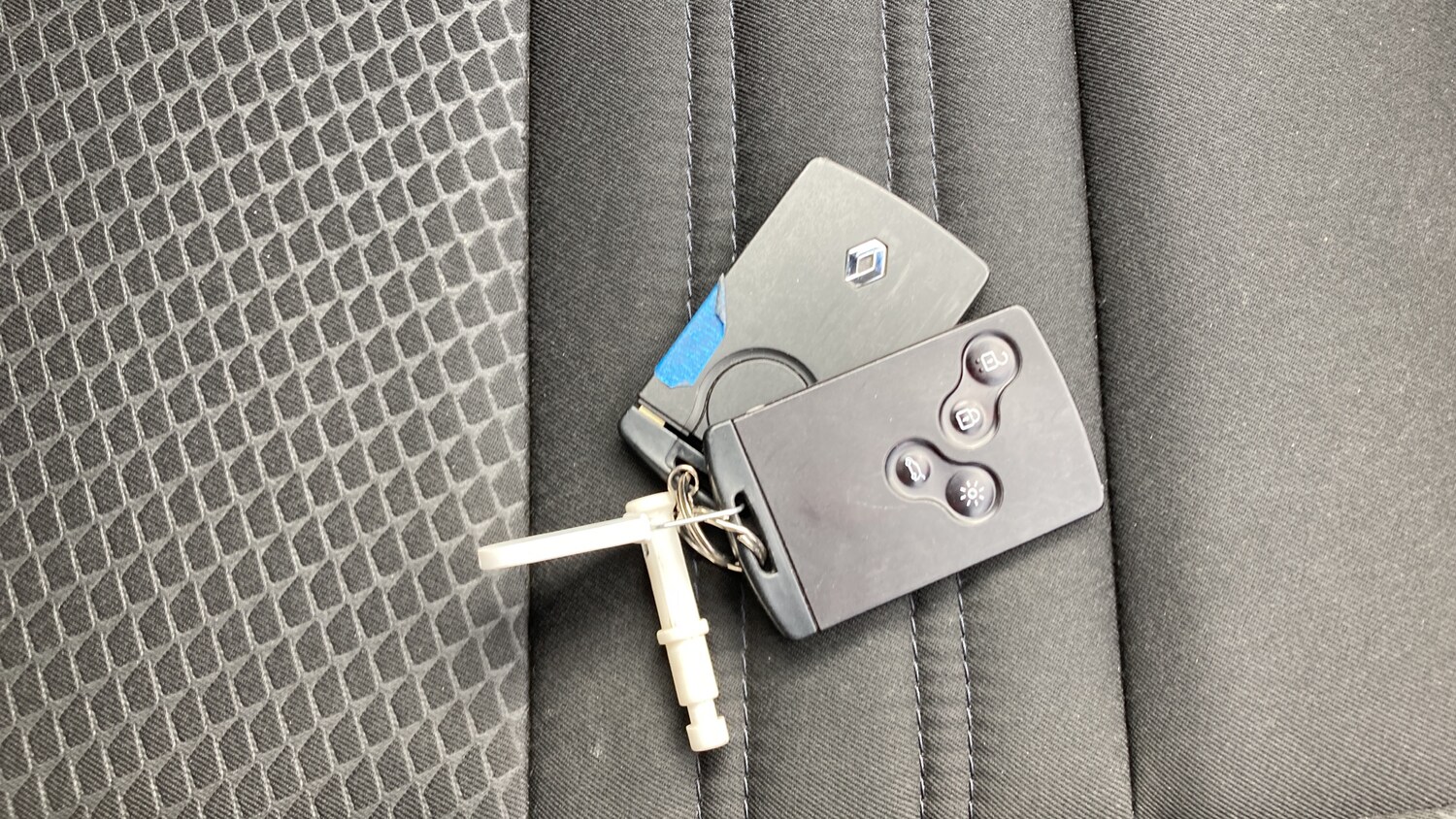 Used Renault Grand Scenic 2016 for sale - 77715241: Photo 20