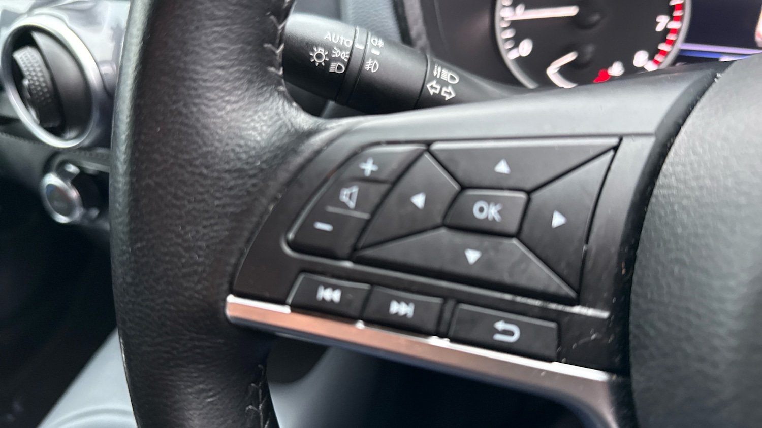 Used Nissan Juke 2020 for sale - 77198803: Photo 31