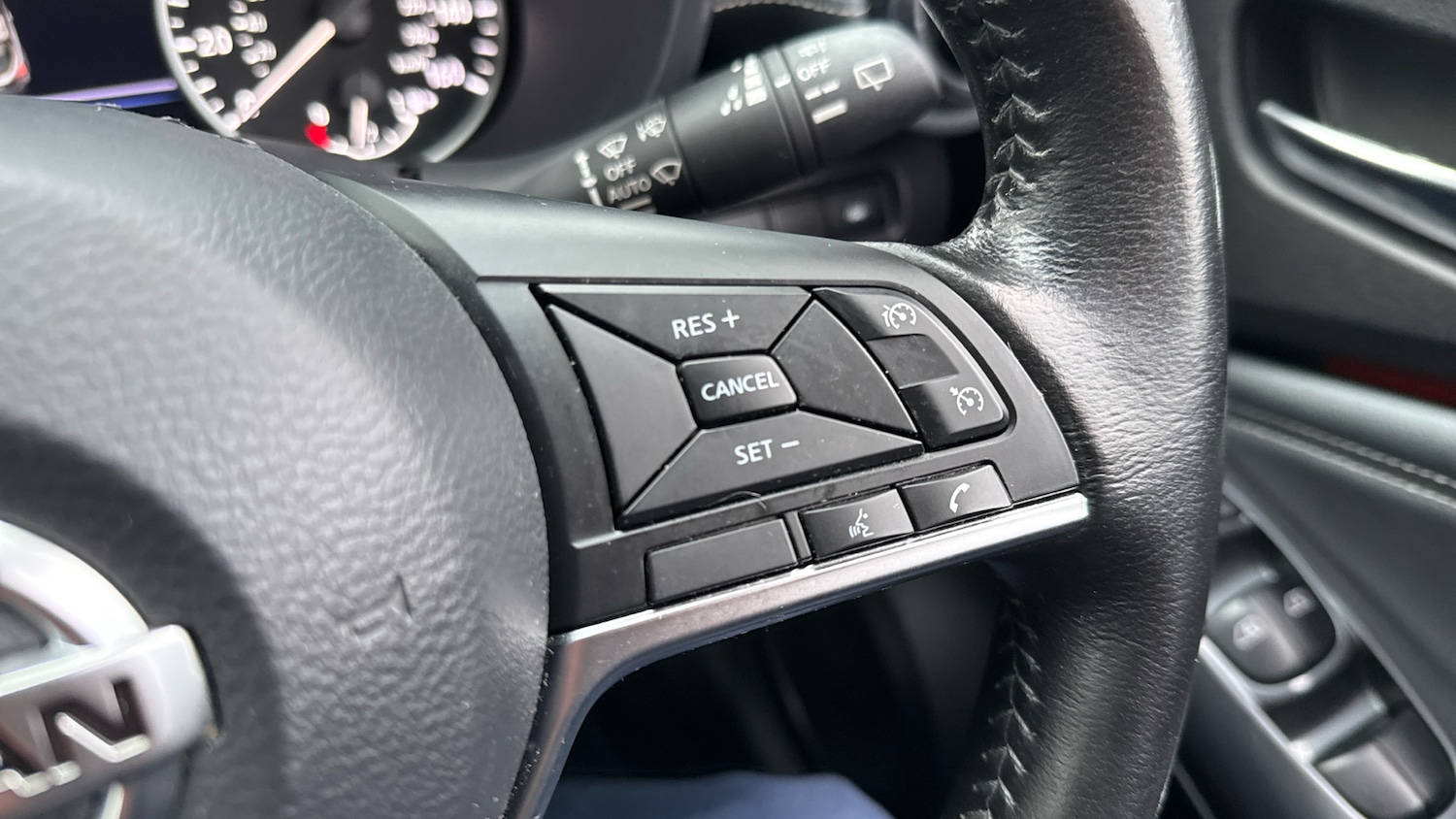 Used Nissan Juke 2020 for sale - 77198803: Photo 34