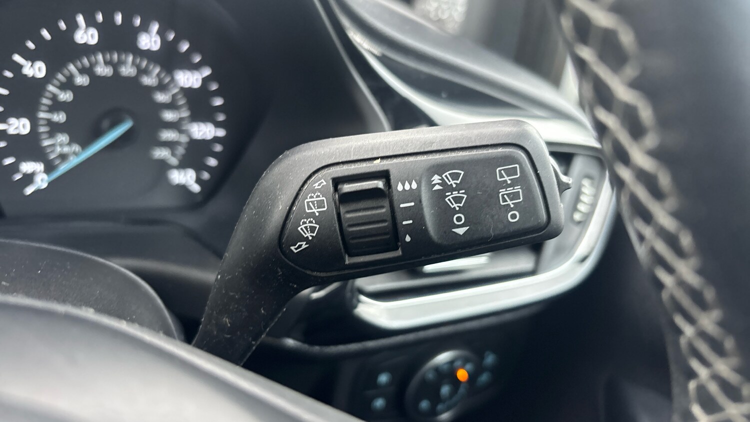 Used Ford Fiesta 2018 for sale - 77831620: Photo 28