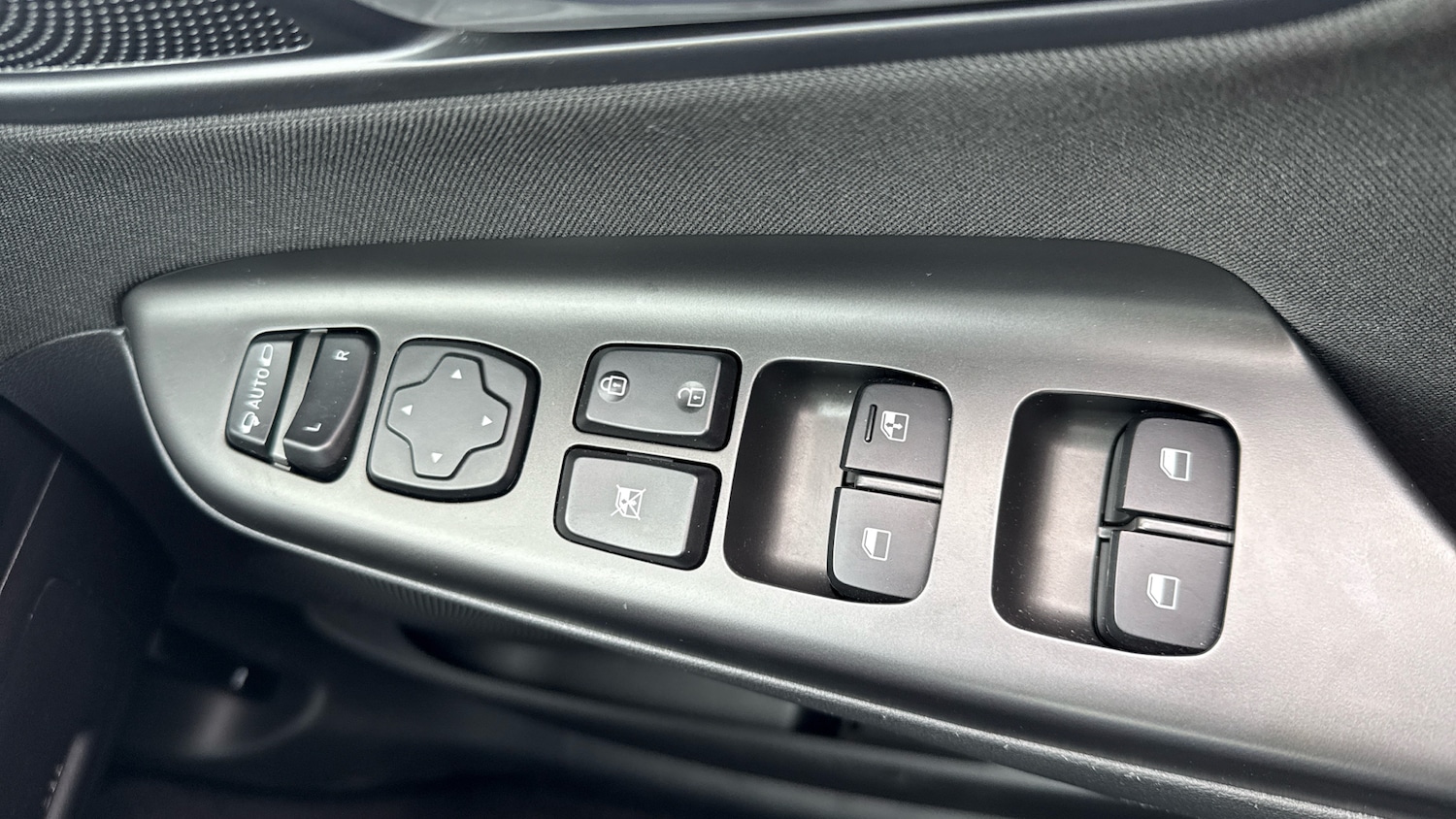 Used Hyundai KONA 2022 for sale - 76352026: Photo 36