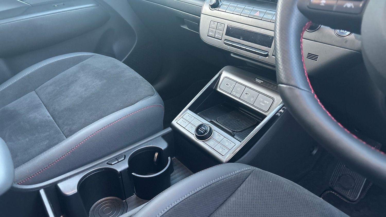 Used Hyundai KONA 2025 for sale - 77062006: Photo 13