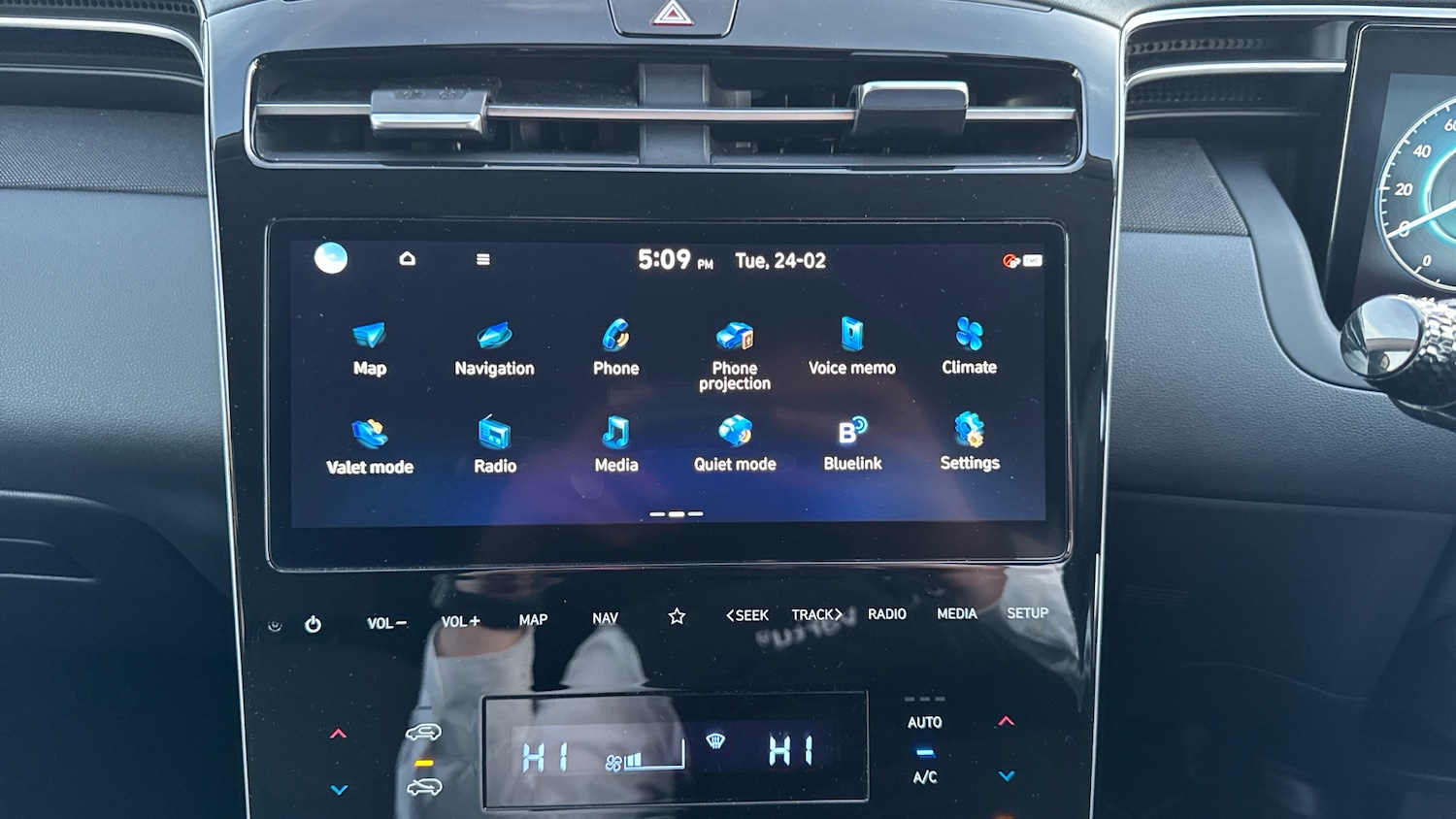 Used Hyundai TUCSON 2023 for sale - 77715242: Photo 36