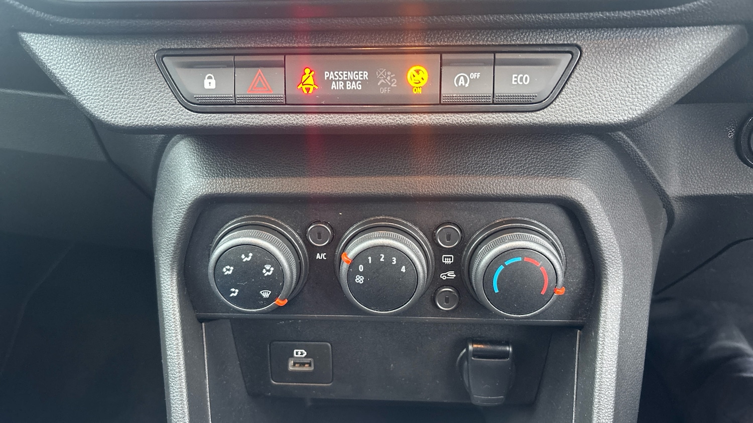 Used Dacia Sandero 2022 for sale - 77004201: Photo 21