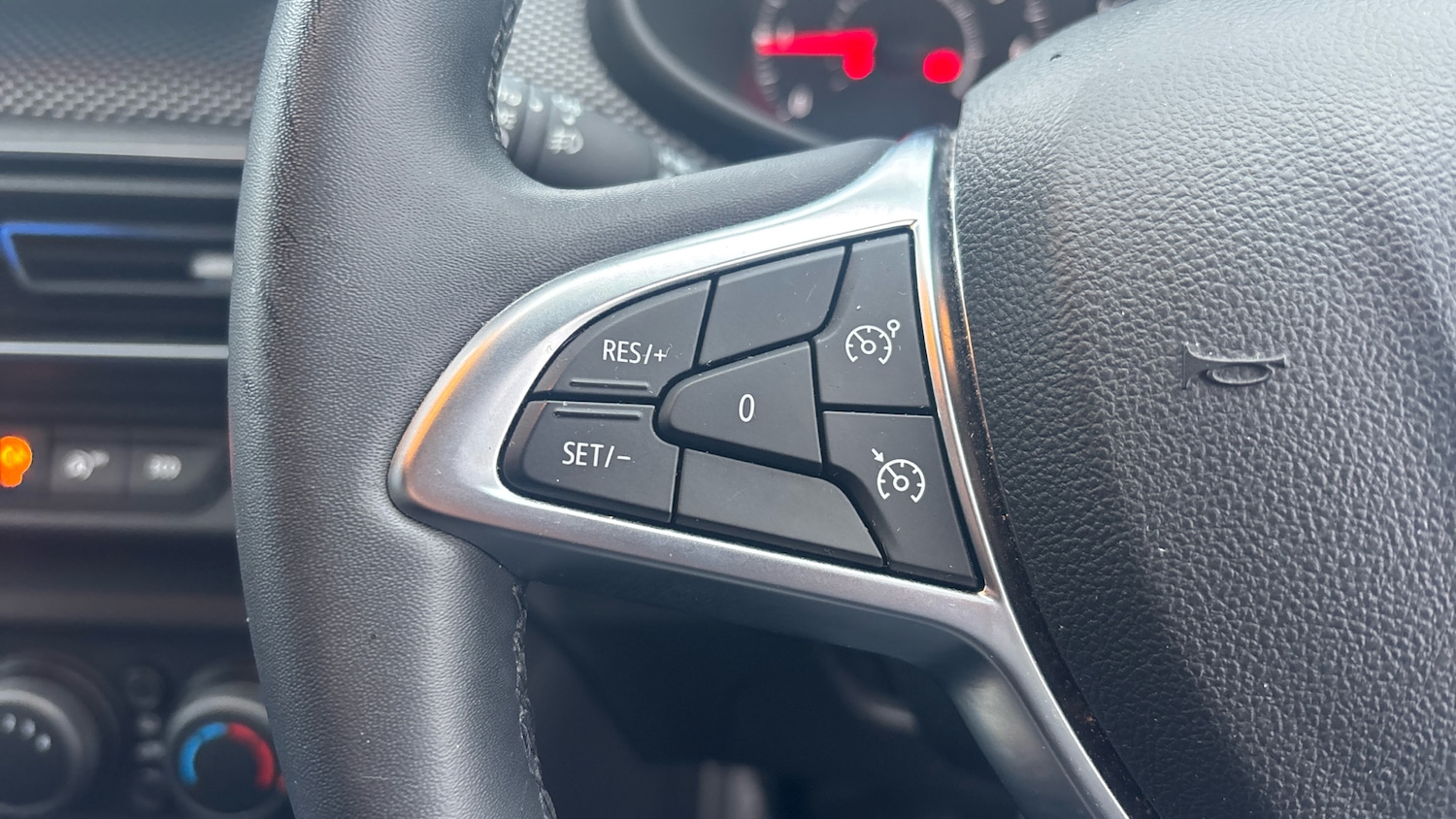 Used Dacia Sandero 2022 for sale - 77004201: Photo 24