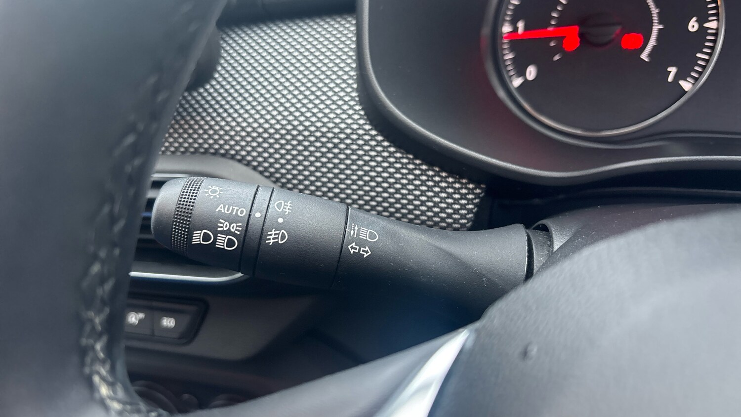 Used Dacia Sandero 2022 for sale - 77004201: Photo 26