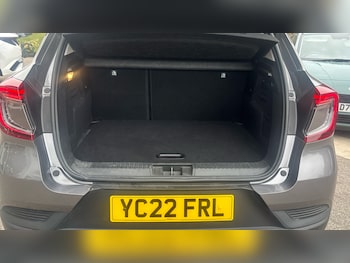 Used Renault Captur 2022 for sale - 78031431: Photo