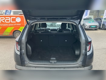 Used Hyundai TUCSON 2021 for sale - 76777200: Photo