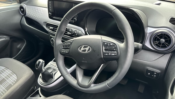 Used Hyundai i10 2024 for sale - 76219676: Photo 11