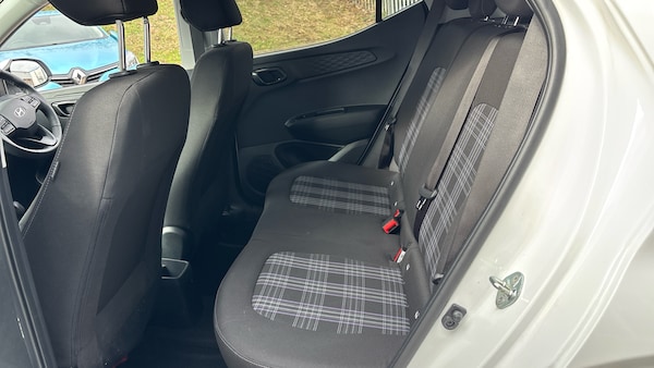 Used Hyundai i10 2024 for sale - 76219676: Photo 16