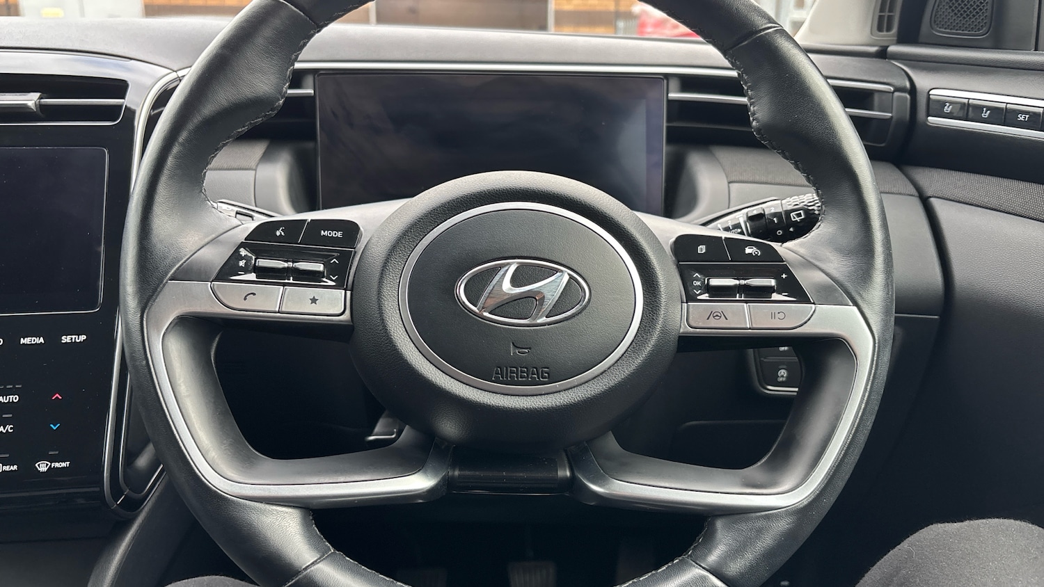 Used Hyundai TUCSON 2022 for sale - 76299288: Photo 32