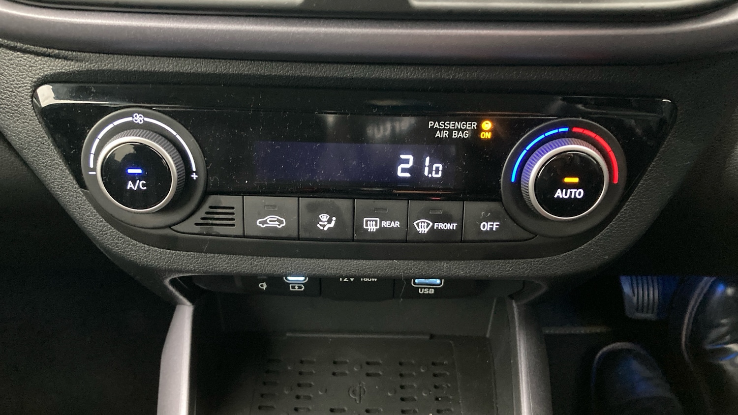 Used Hyundai i10 2025 for sale - 77062002: Photo 34