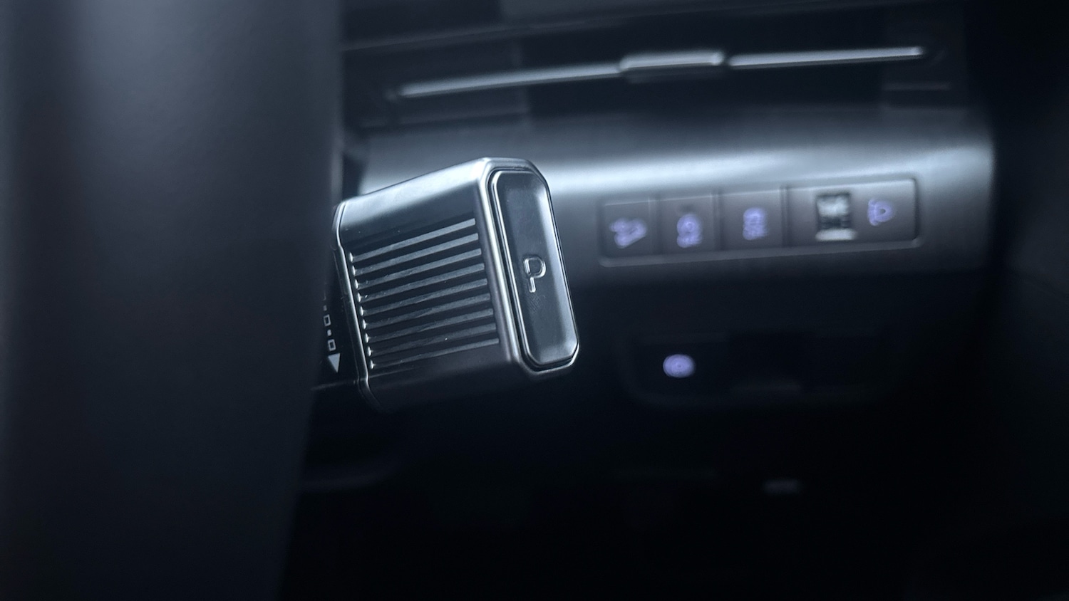 Used Hyundai KONA 2025 for sale - 77062014: Photo 27