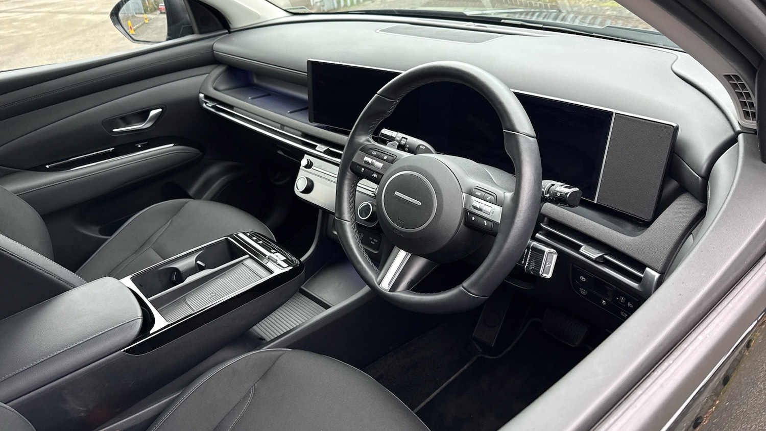 Used Hyundai TUCSON 2025 for sale - 77035733: Photo 11