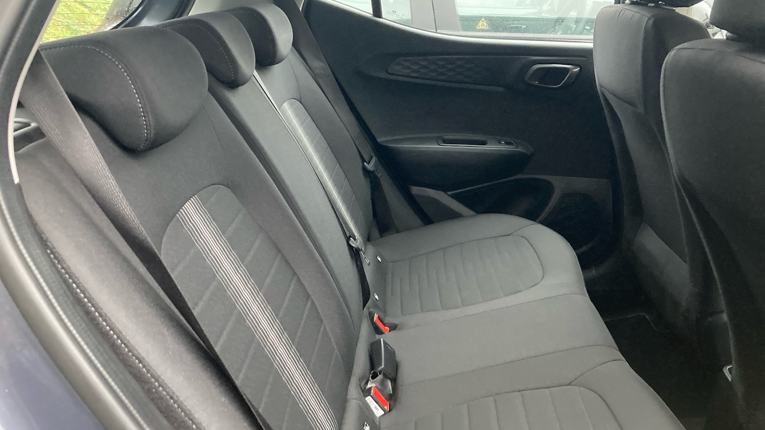 Used Hyundai i10 2025 for sale - 77069201: Photo 41