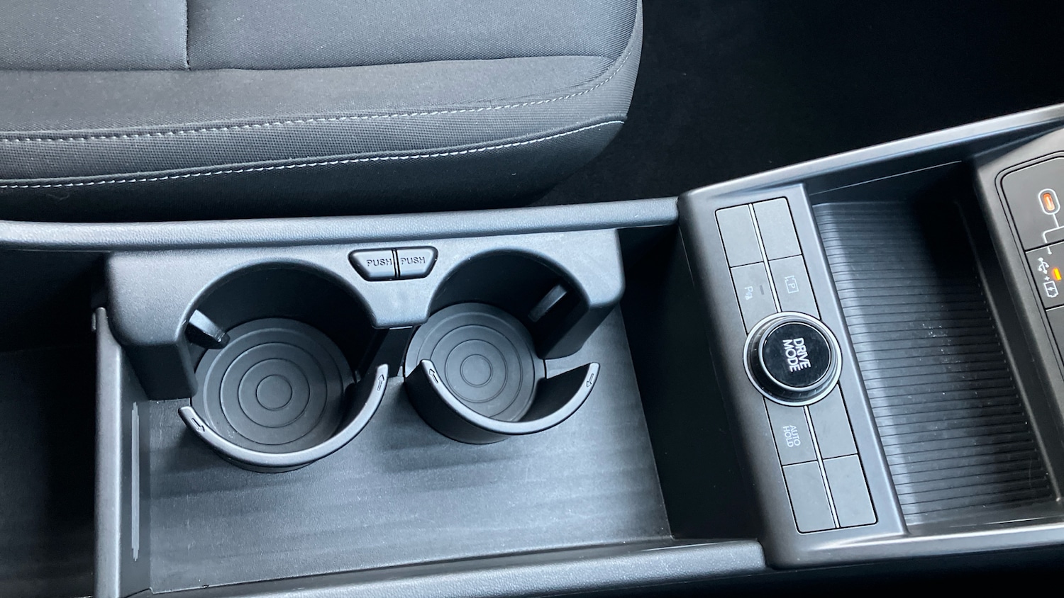 Used Hyundai KONA 2025 for sale - 77730776: Photo 31