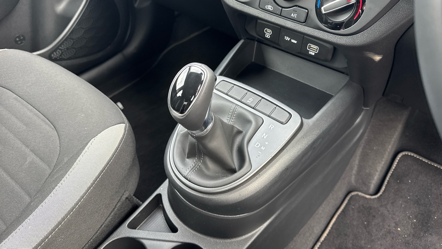 Used Hyundai i10 2024 for sale - 76181365: Photo 13