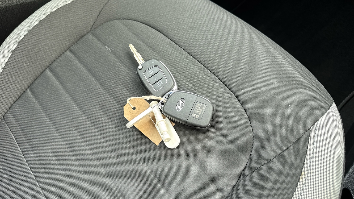 Used Hyundai i10 2024 for sale - 76181365: Photo 20