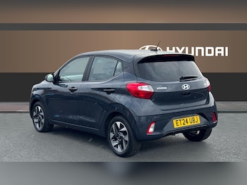 Used Hyundai i10 2024 for sale - 76181365: Photo 2