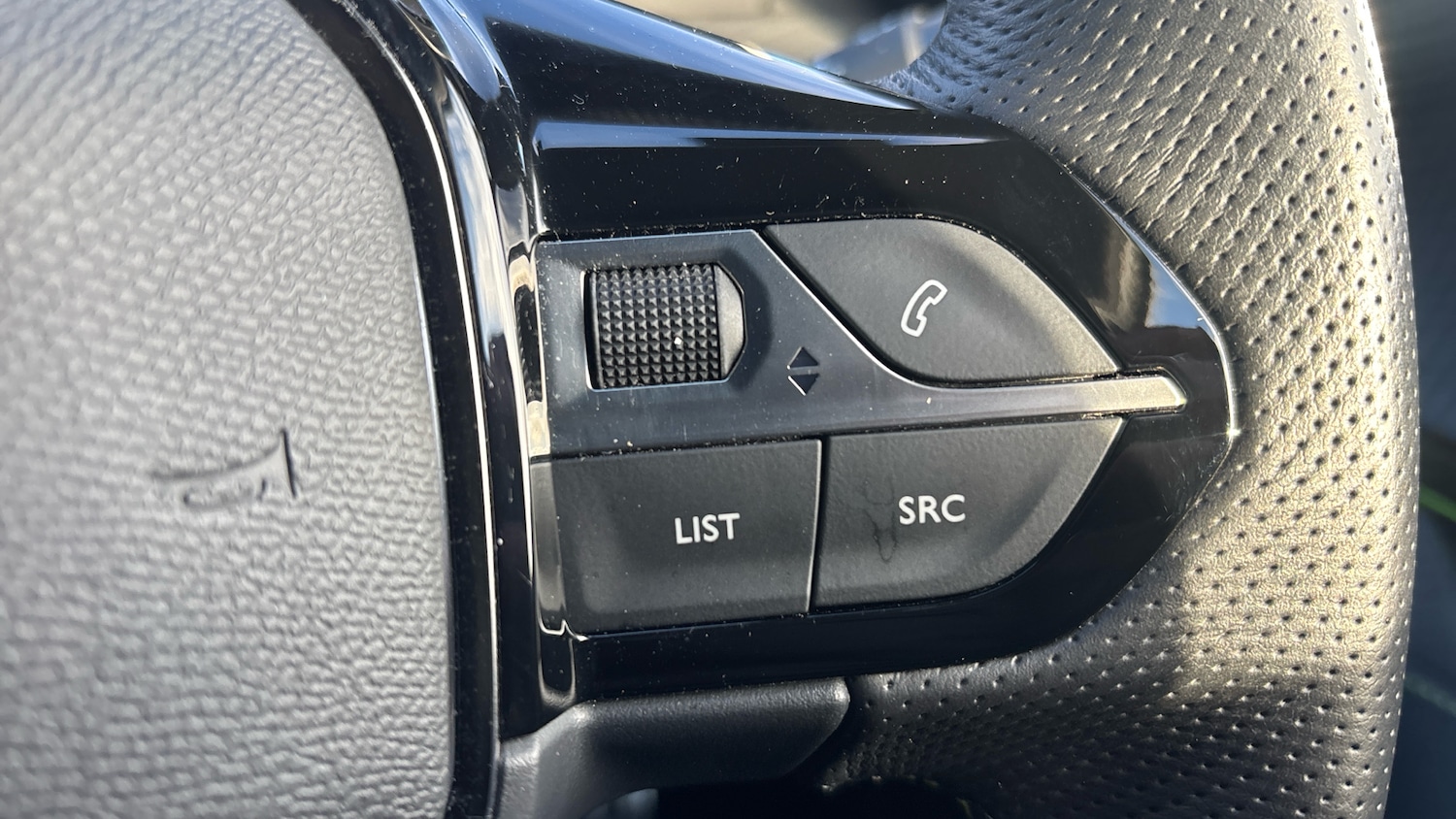 Used Peugeot 208 2023 for sale - 76611502: Photo 22