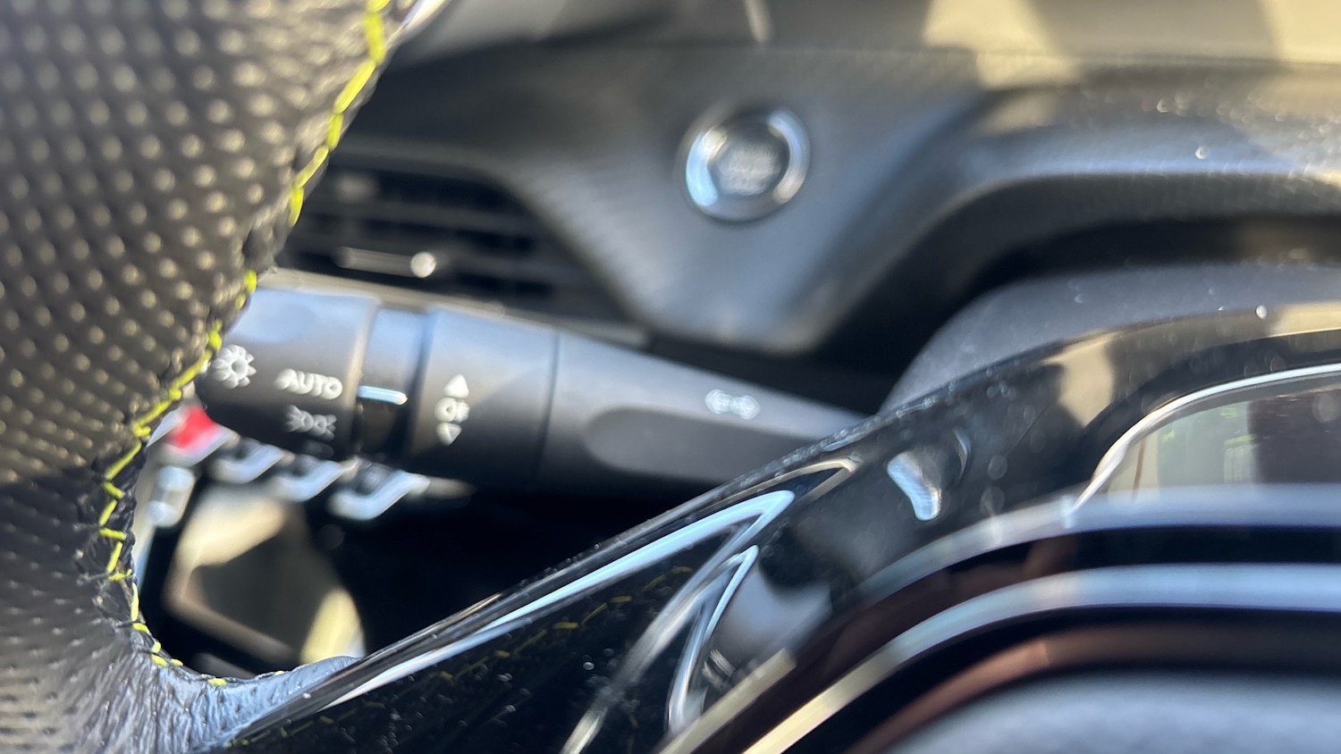 Used Peugeot 208 2023 for sale - 76611502: Photo 24