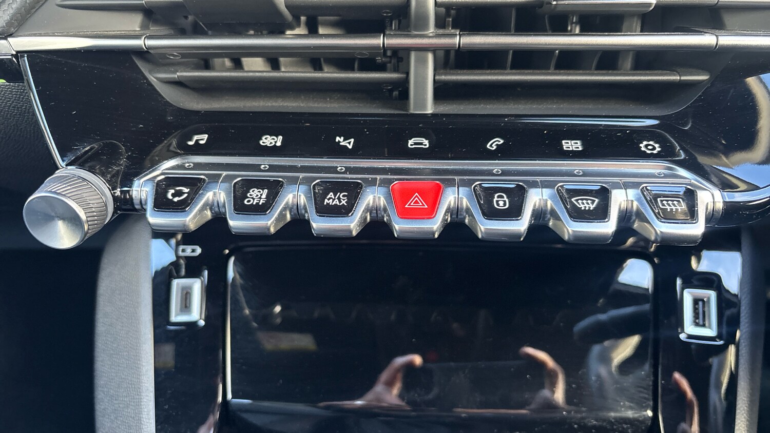 Used Peugeot 208 2023 for sale - 76611502: Photo 32