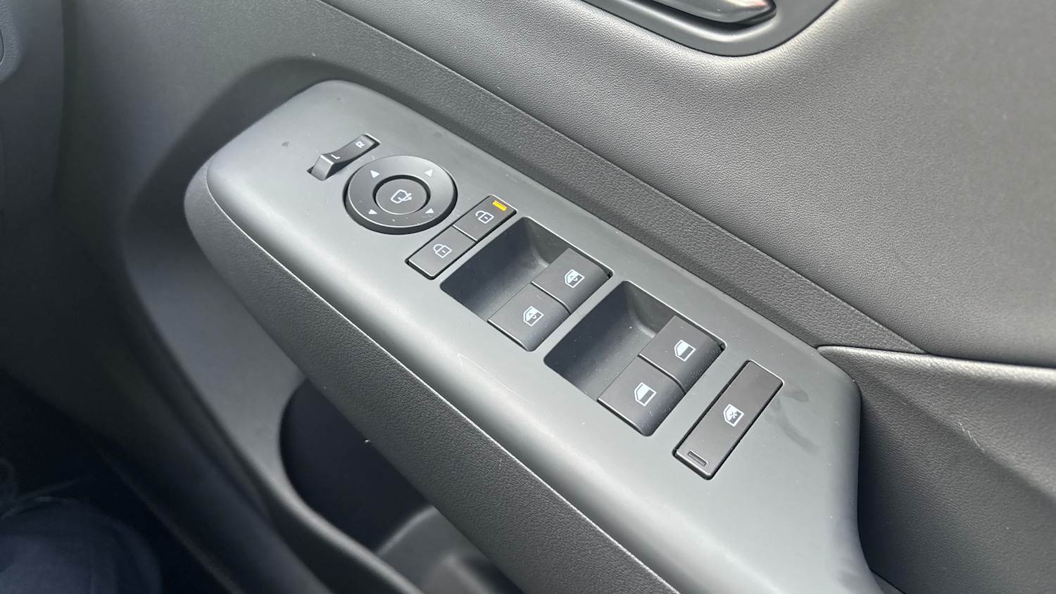 Used Hyundai KONA 2024 for sale - 77329090: Photo 32