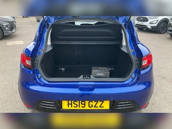 Used Renault Clio 2019 for sale - 79216455: Photo