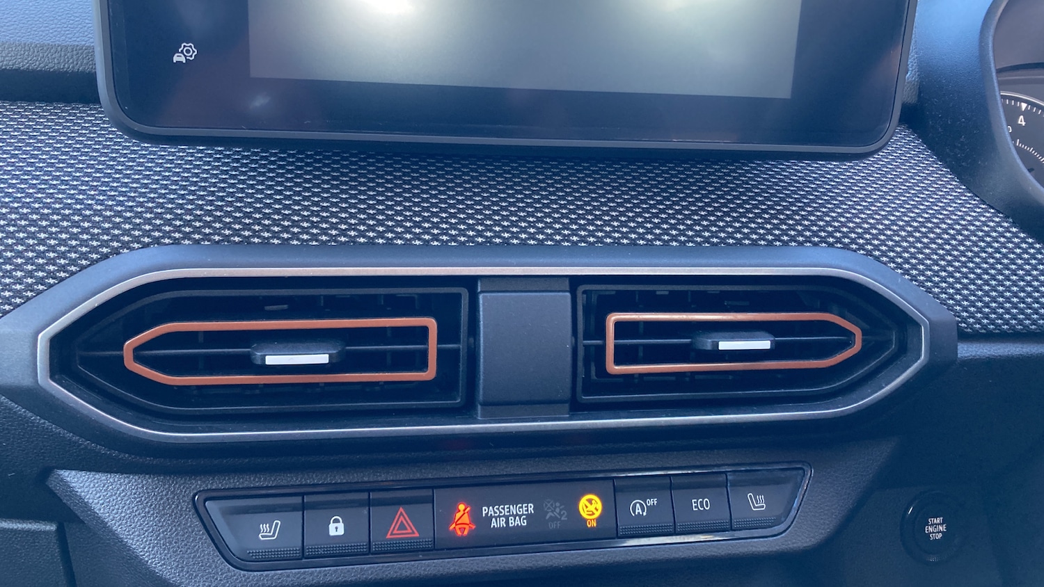 Used Dacia Sandero Stepway 2024 for sale - 77774969: Photo 30