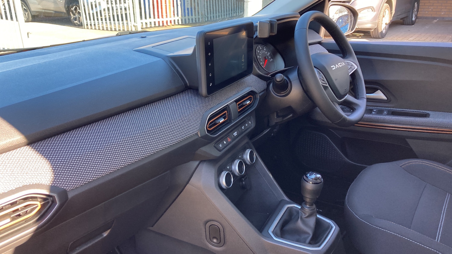 Used Dacia Sandero Stepway 2024 for sale - 77774969: Photo 9