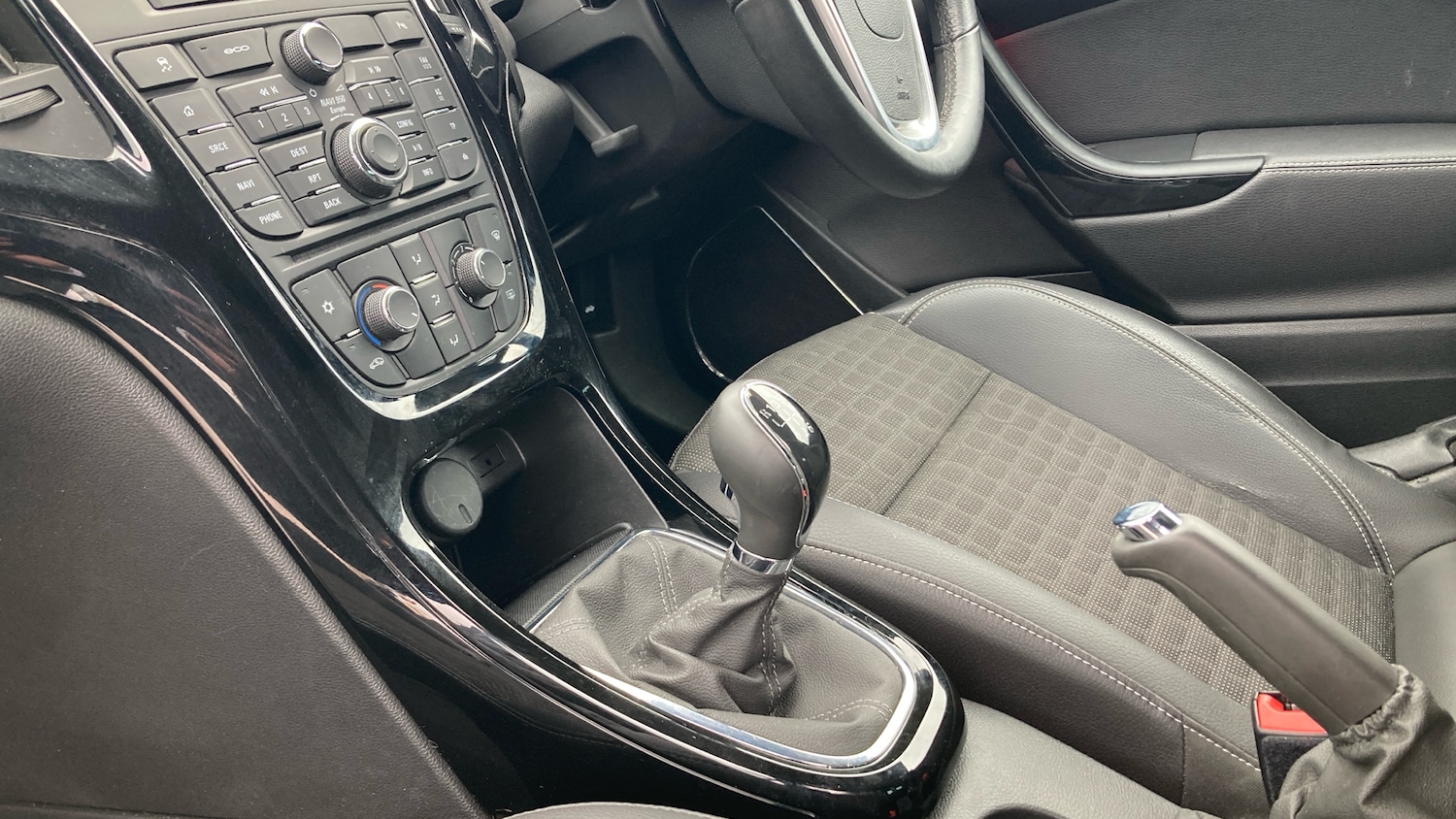 Used Vauxhall Astra GTC 2018 for sale - 77720948: Photo 13