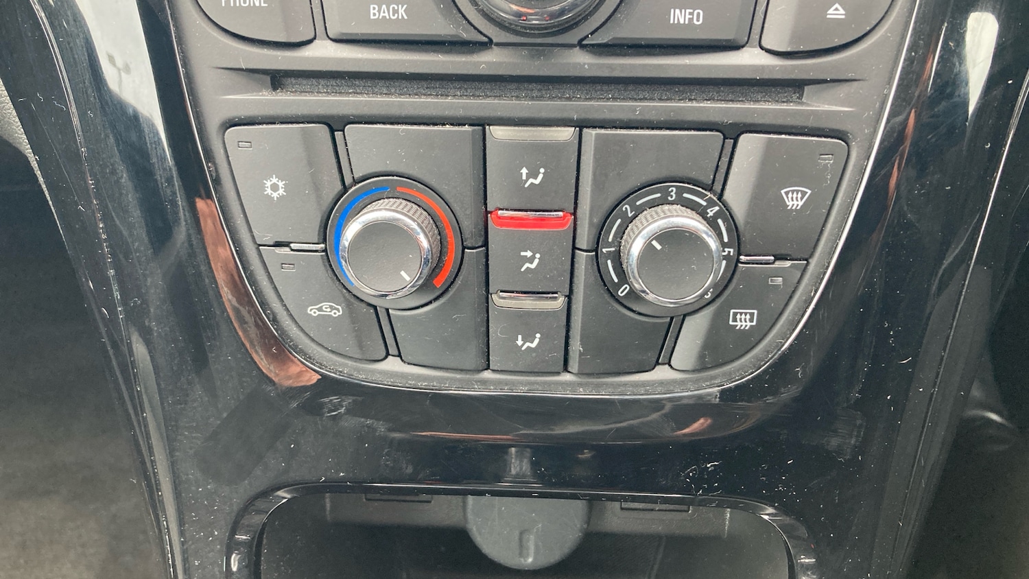 Used Vauxhall Astra GTC 2018 for sale - 77720948: Photo 31