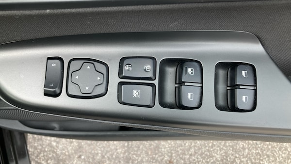 Used Hyundai KONA 2022 for sale - 76265915: Photo 21