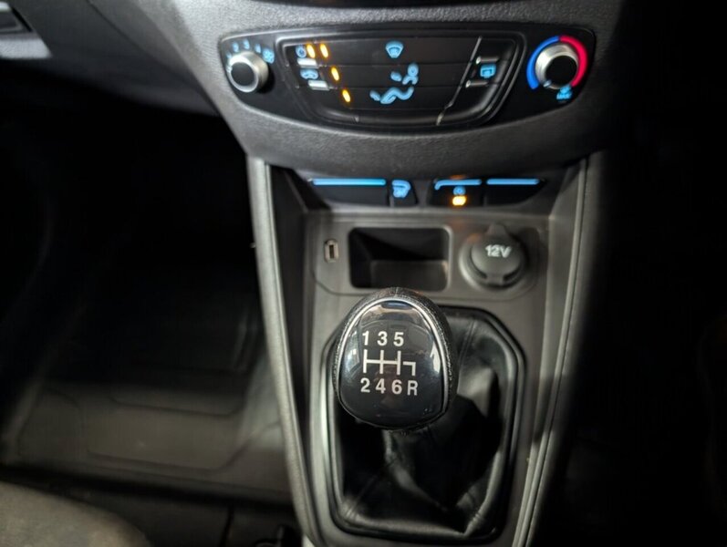 Used Ford Transit Courier 2023 for sale - 78177505: Photo 4