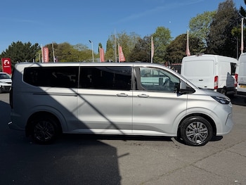 Used Ford Tourneo Custom 2024 for sale - 78282263: Photo