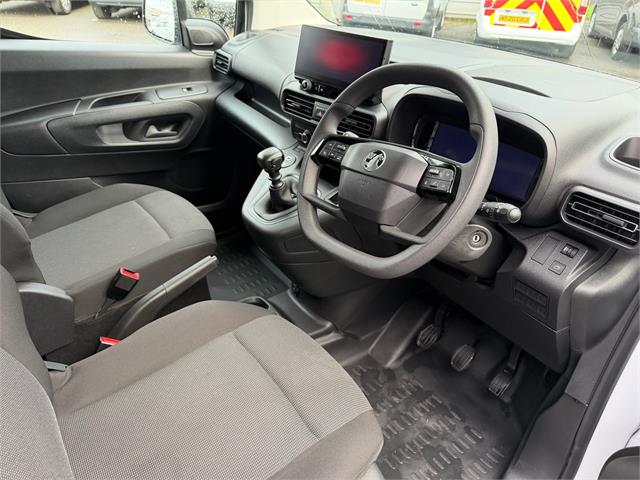 Used Vauxhall Combo 2024 for sale - 76620675: Photo 5