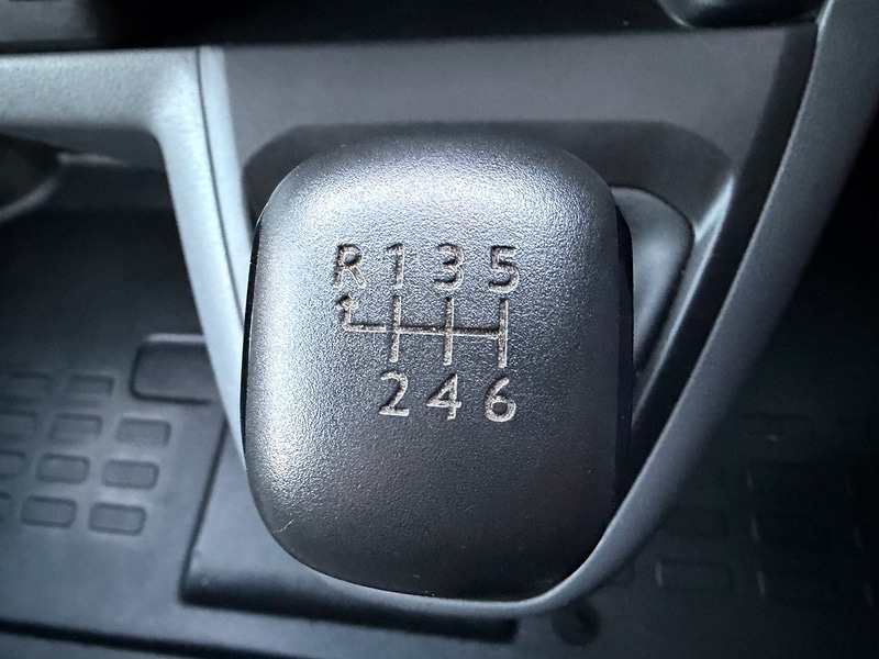 Used Vauxhall Vivaro 2019 for sale - 76907839: Photo 12