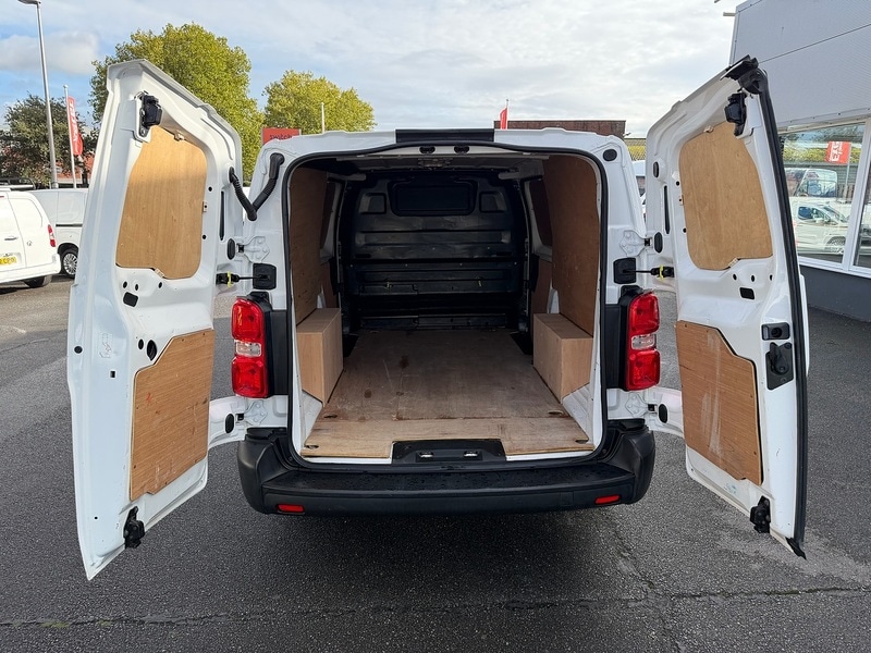 Used Citroen Dispatch 2022 for sale - 76907849: Photo 17