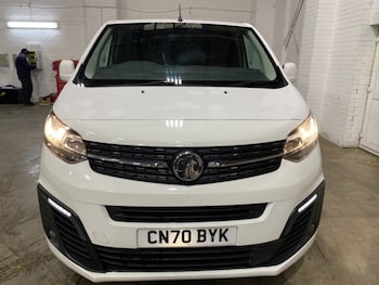 Vauxhall Vivaro feature image