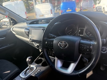 Used Toyota Hilux 2021 for sale - 78710840: Photo