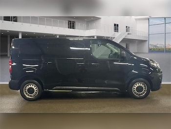 Used Vauxhall Vivaro 2020 for sale - 76718770: Photo