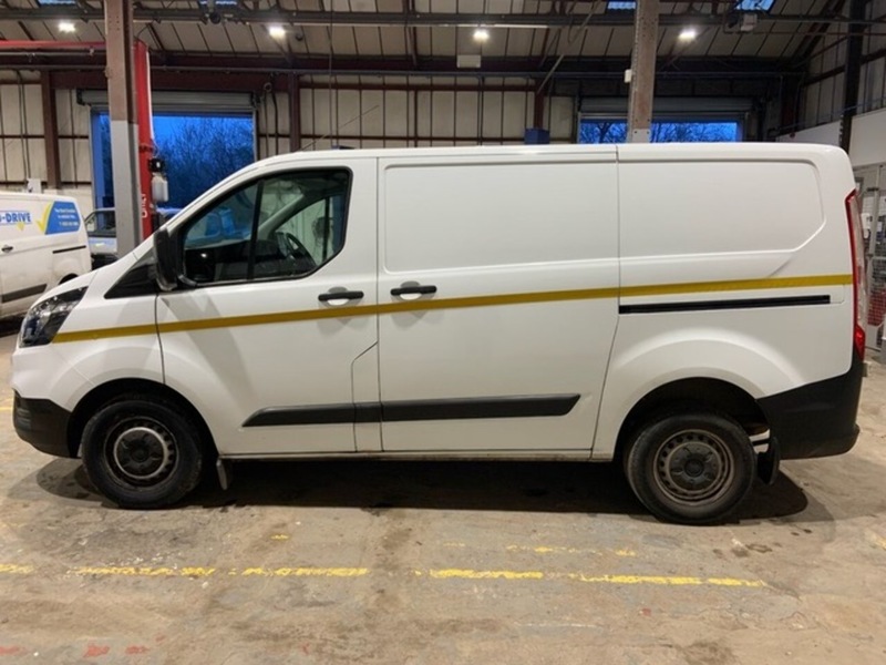 Used Ford Transit Custom 2022 for sale - 77452642: Photo 2
