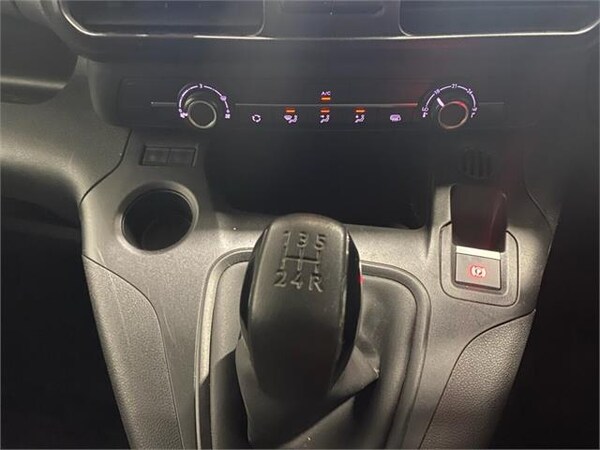 Used Peugeot Partner 2020 for sale - 76134651: Photo 6
