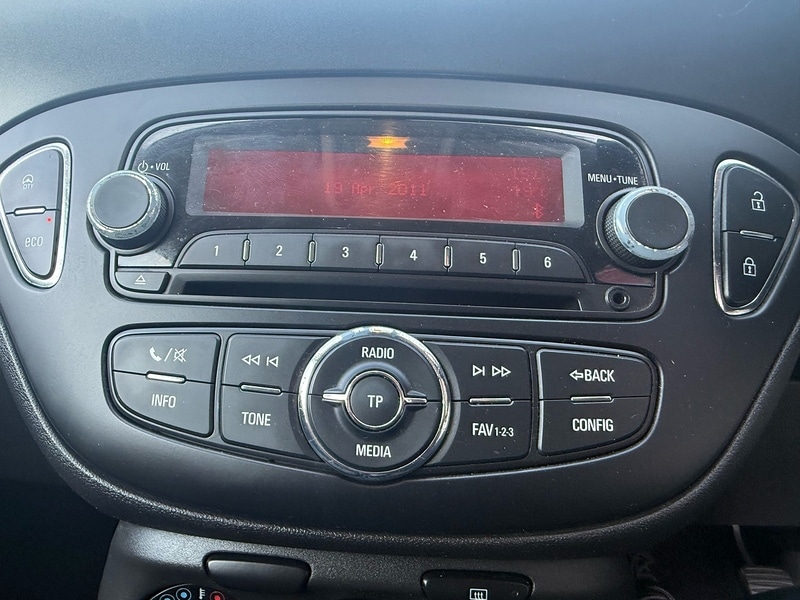 Used Vauxhall Corsa 2016 for sale - 77984866: Photo 7