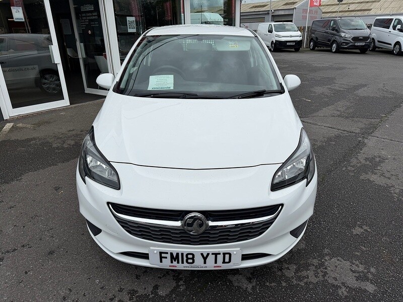 Used Vauxhall Corsa 2018 for sale - 76907856: Photo 2