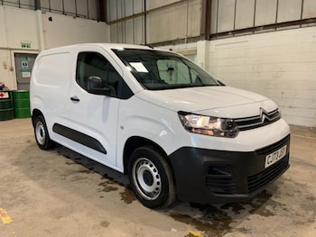 Used Citroen Berlingo 2023 for sale - 78453599: Photo
